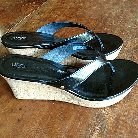 ugg natassia wedge sandal